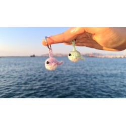 Gehäkelter Walfisch-Schlüsselanhänger